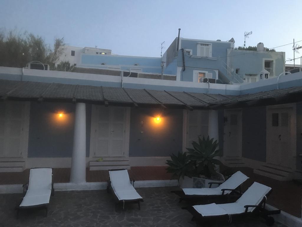 Cala Cavone Guest House Ponza Exterior foto